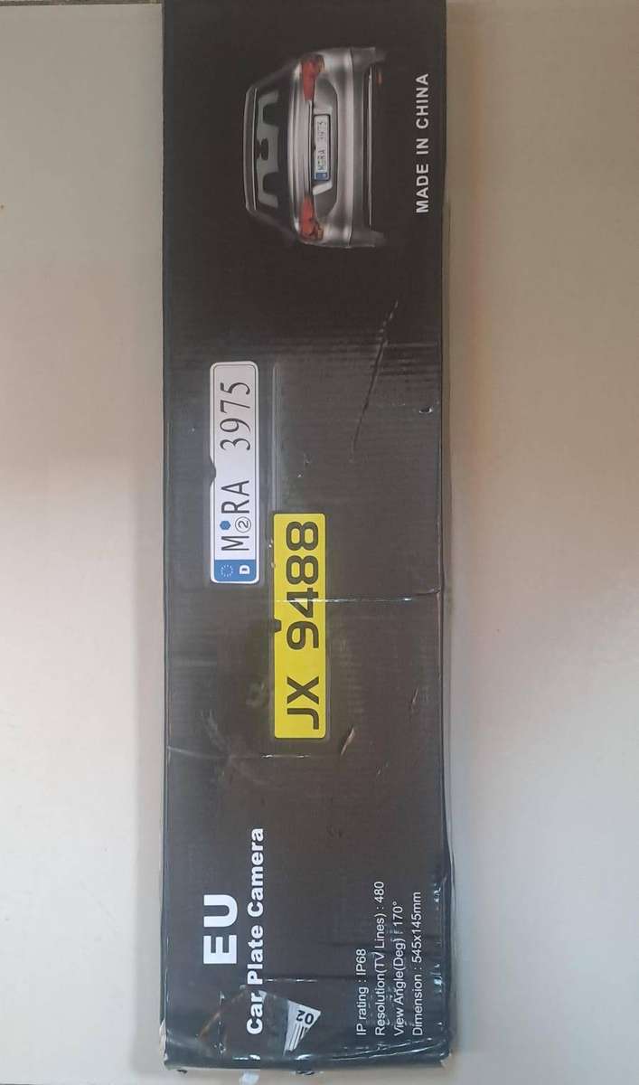 License Plate Frame with Integrated Reverse Camera