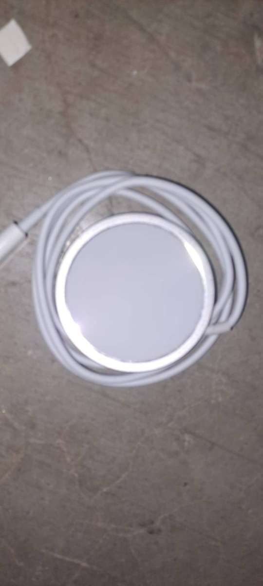 Bulk Pack: 3x Magnetic Wireless MagSafe-Compatible Chargers