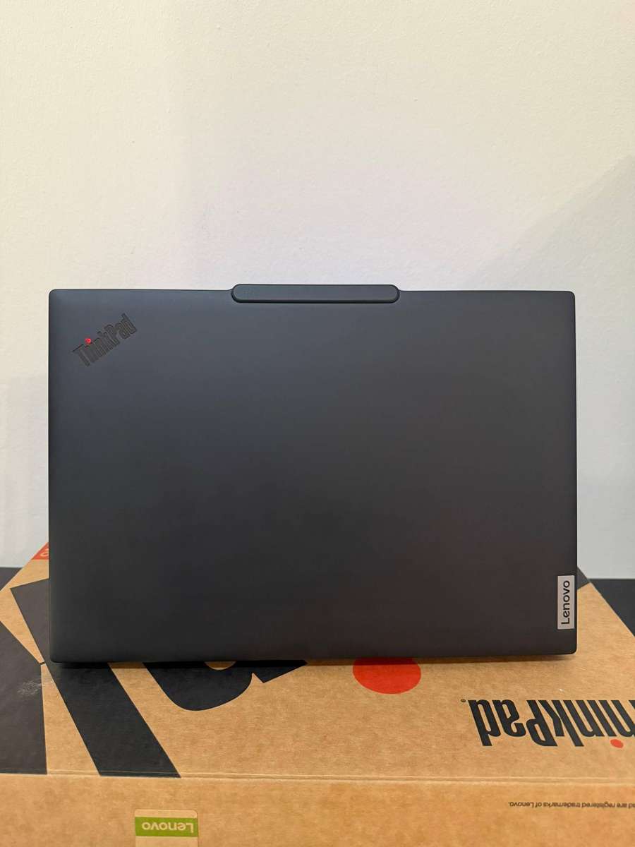Lenovo ThinkPad Ultra 7 T14s 16GB Ram 512GB NVMe