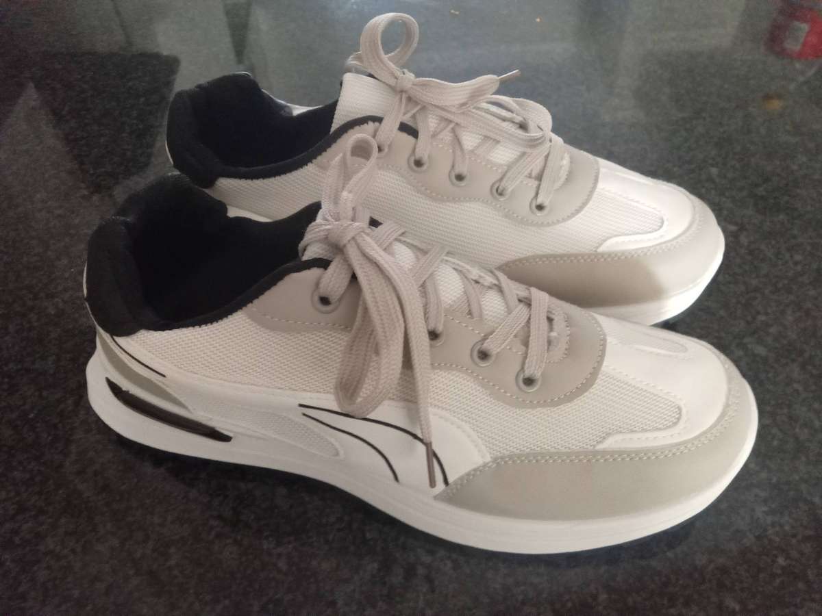 Mens sneakers