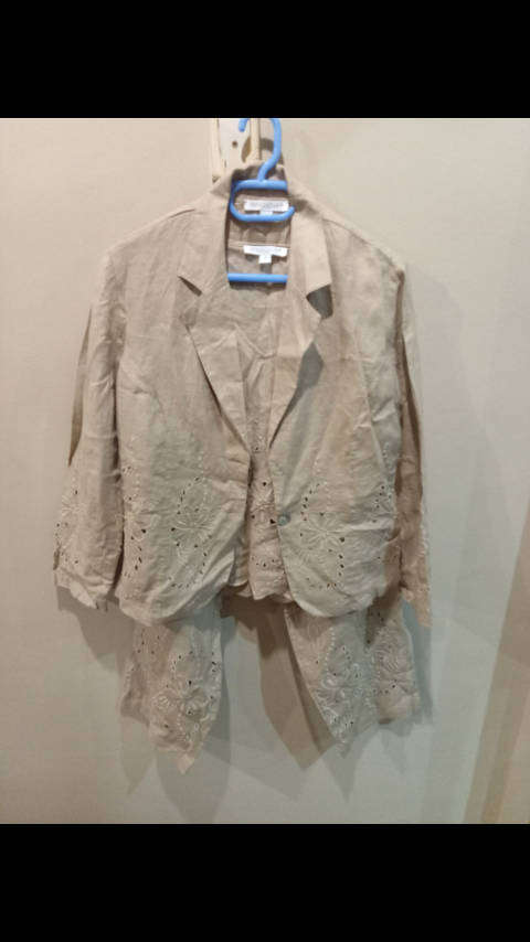 Ladies 3 piece Linen outfit ( Queens Park)