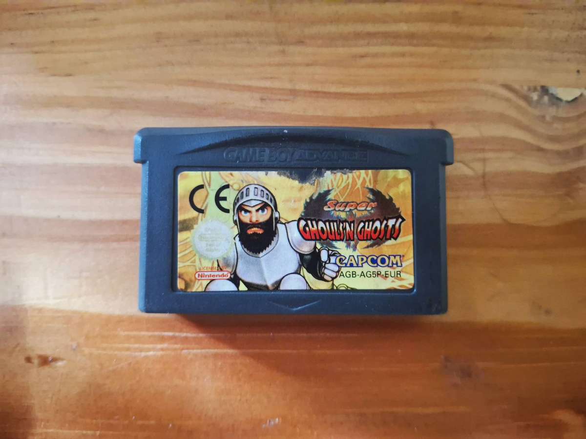 Nintendo Game Boy Advance SP with Charger, USB Cable & Game - Some Cosmetic Scratches