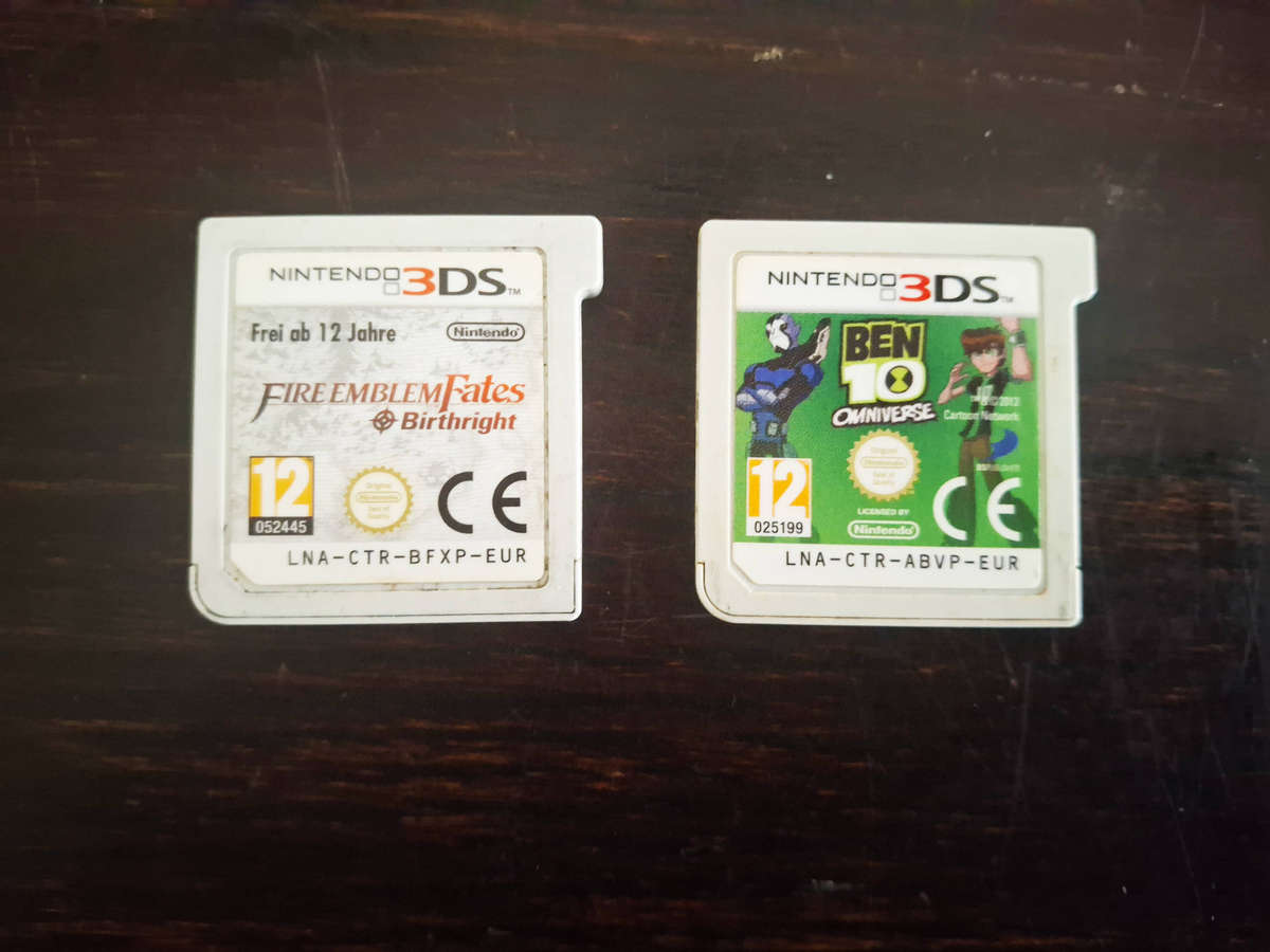 'New' Nintendo 3DS XL Metallic Blue Bundle  Charger & 2 Games Included