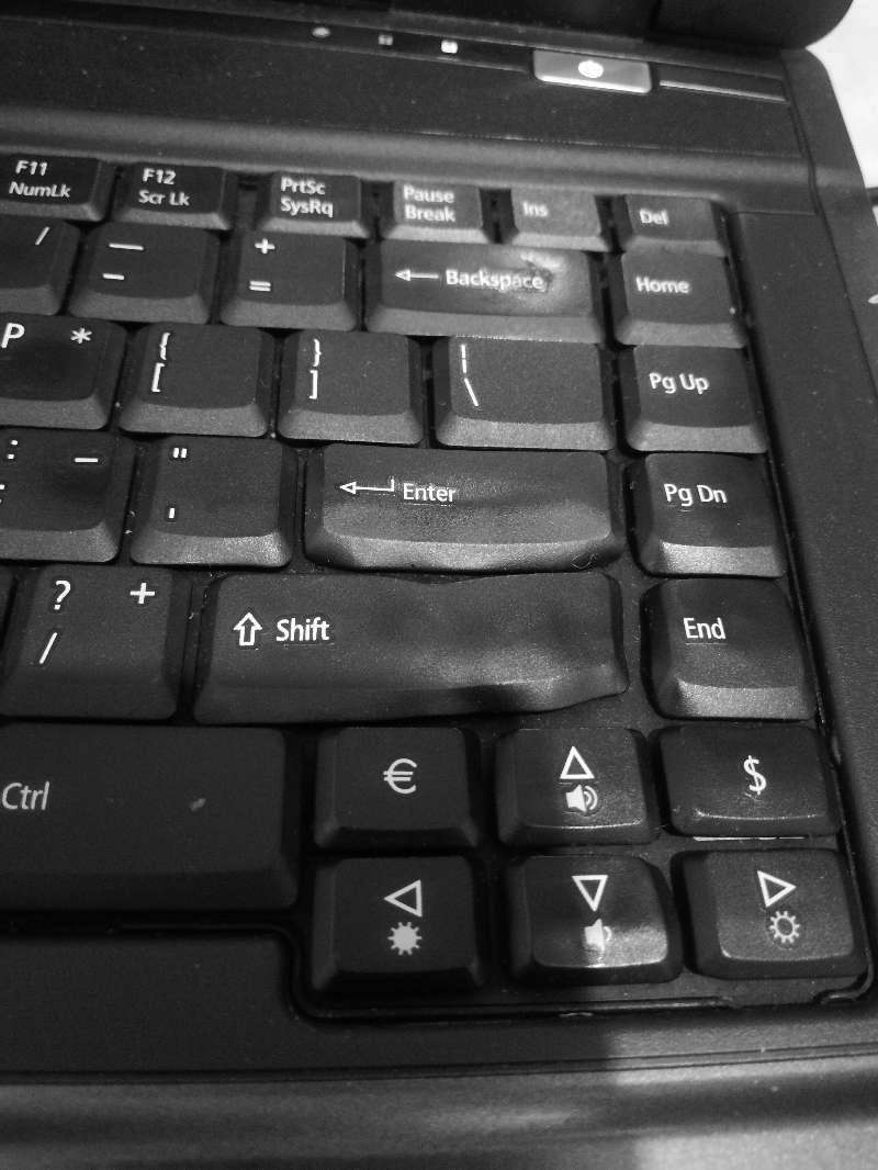 Acer Extensa 5630 Laptop Core 2 Duo 15.4" Windows 10 Unactivated for Parts or Repair