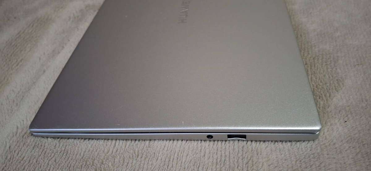 Huawei Matebook D14
