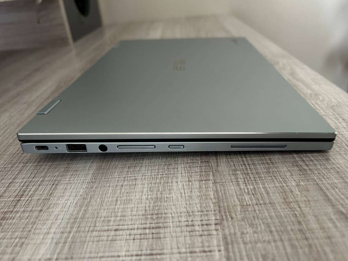 ASUS Chromebook C433TA Core m3- 14 Touchscreen laptop