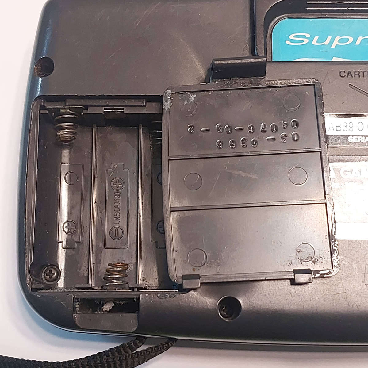 Sega Game Gear (faulty) + Supreme Gear 19 in 1 Catridge (untested)