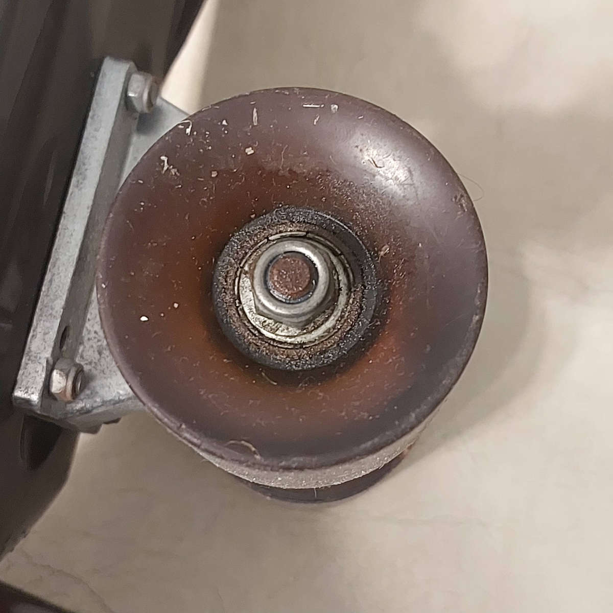 Old skateboard