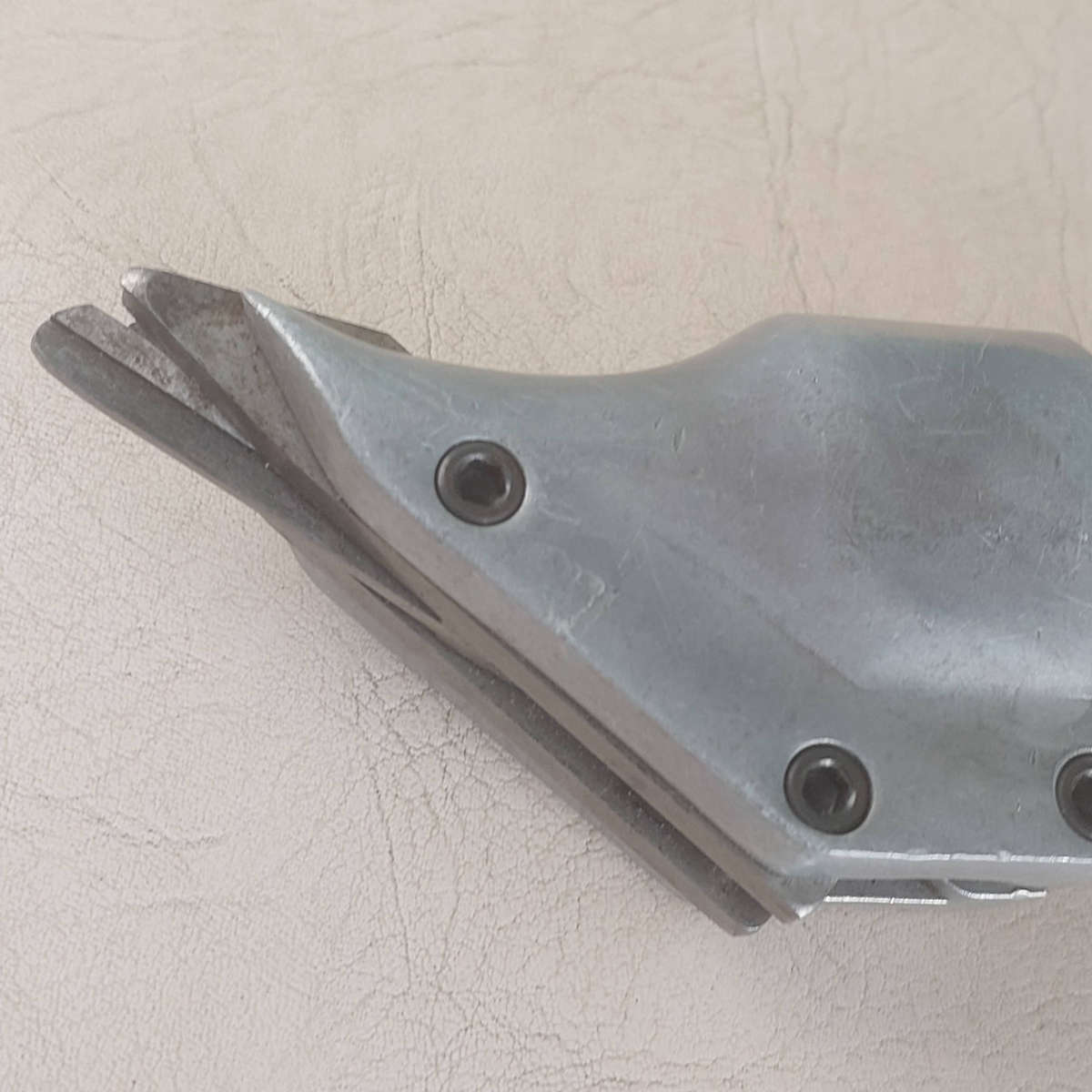 Pneumatic Metal Shear (UNTESTED)