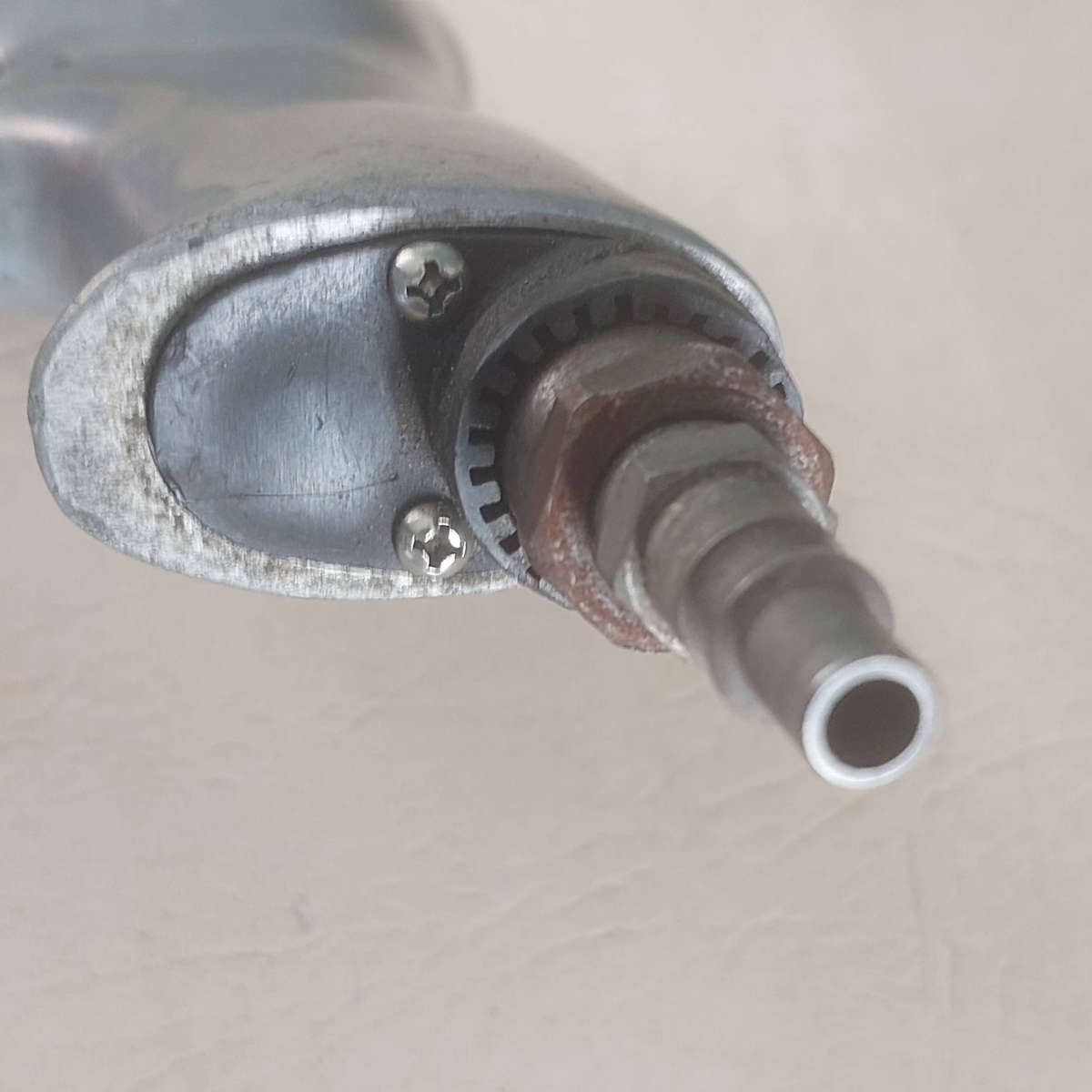 Pneumatic Metal Shear (UNTESTED)
