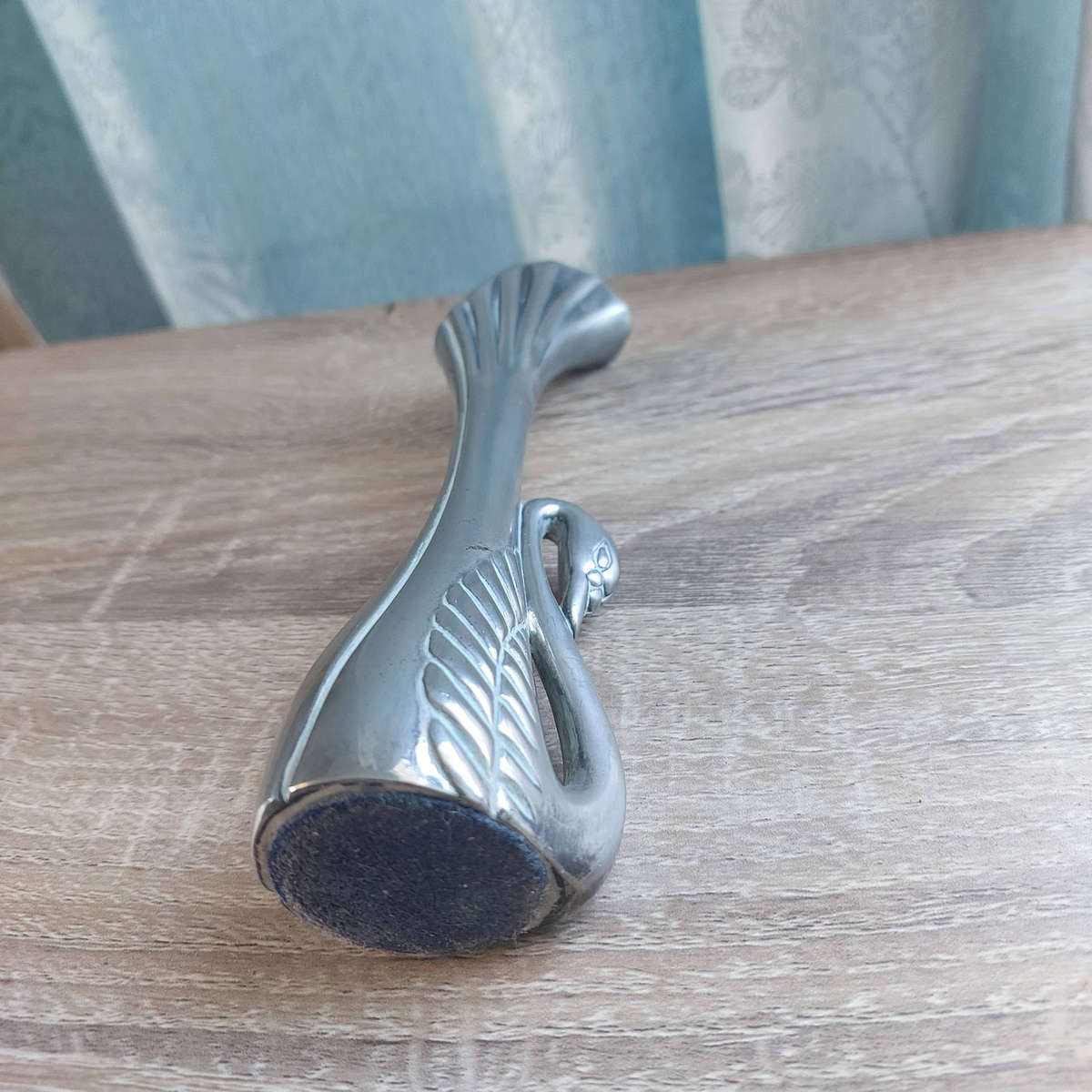 Vintage Silver Plated Swann Bud Vase (height 17cm)