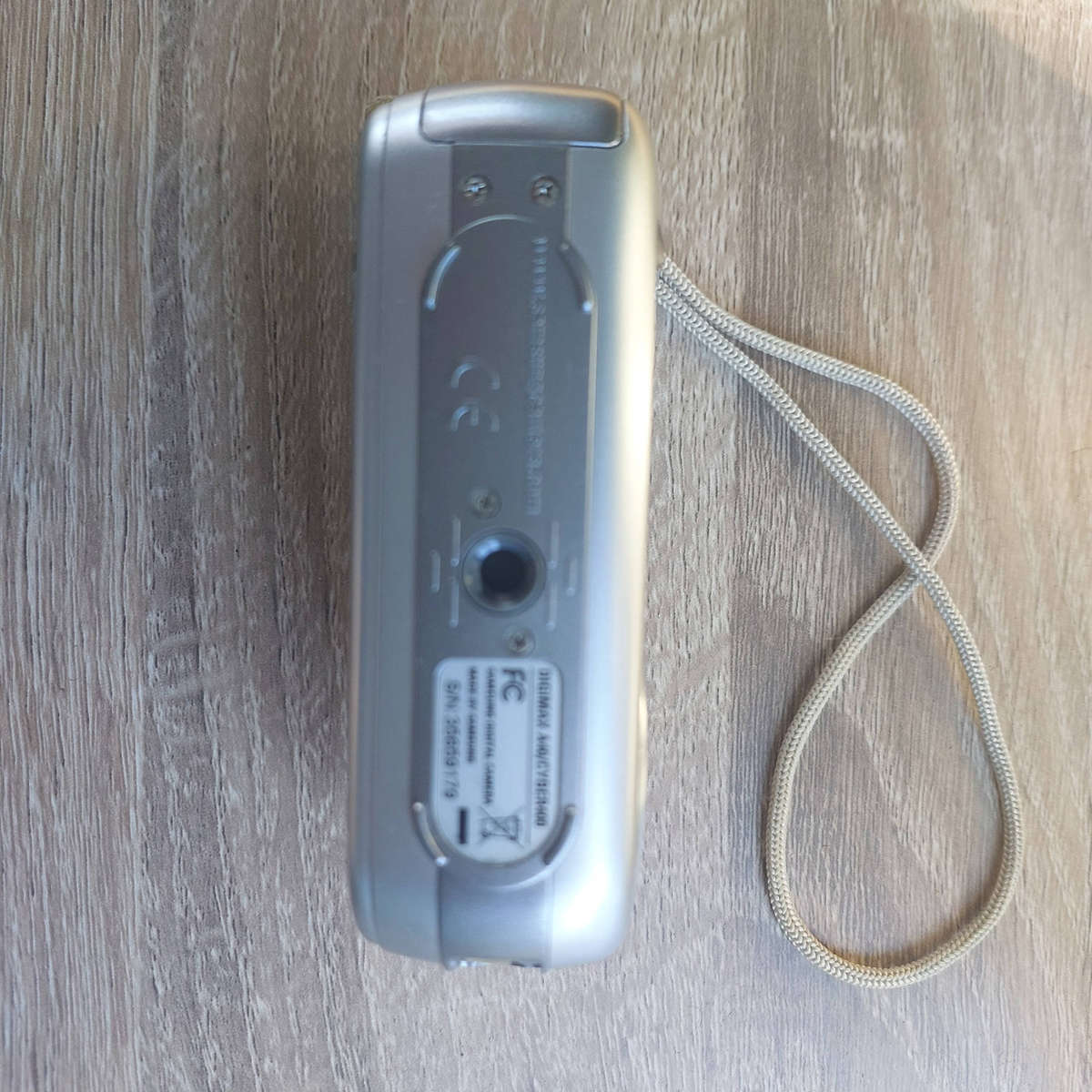 Samsung Digimax A40 (Working/Very Good Physical Condition)