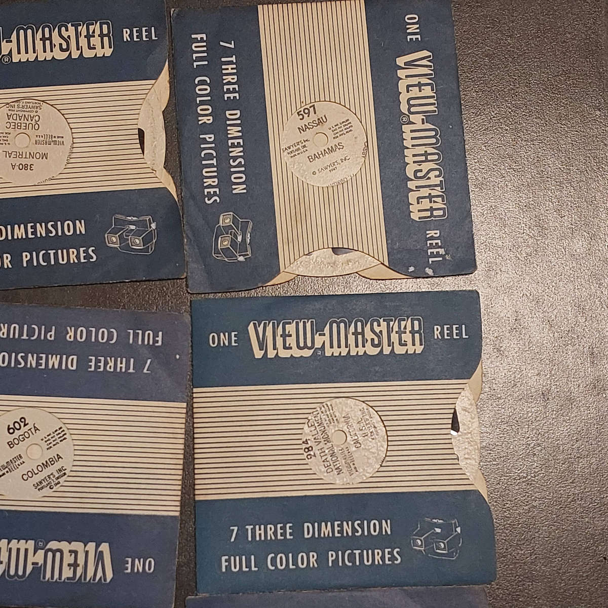View-Master 3-Dimension Viewer + 9 Reels(Brackets is working)