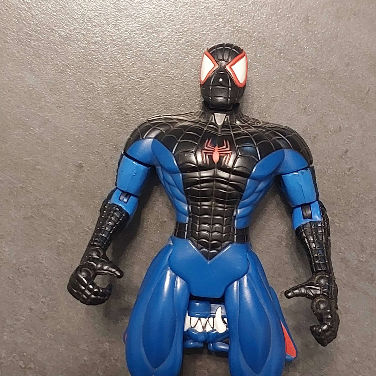 Marvel Shape Shifters "Spider-Sense" Spider Man produced by Toy Biz