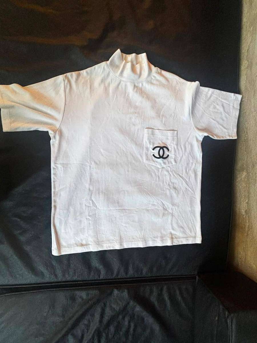 Chanel T-shirt