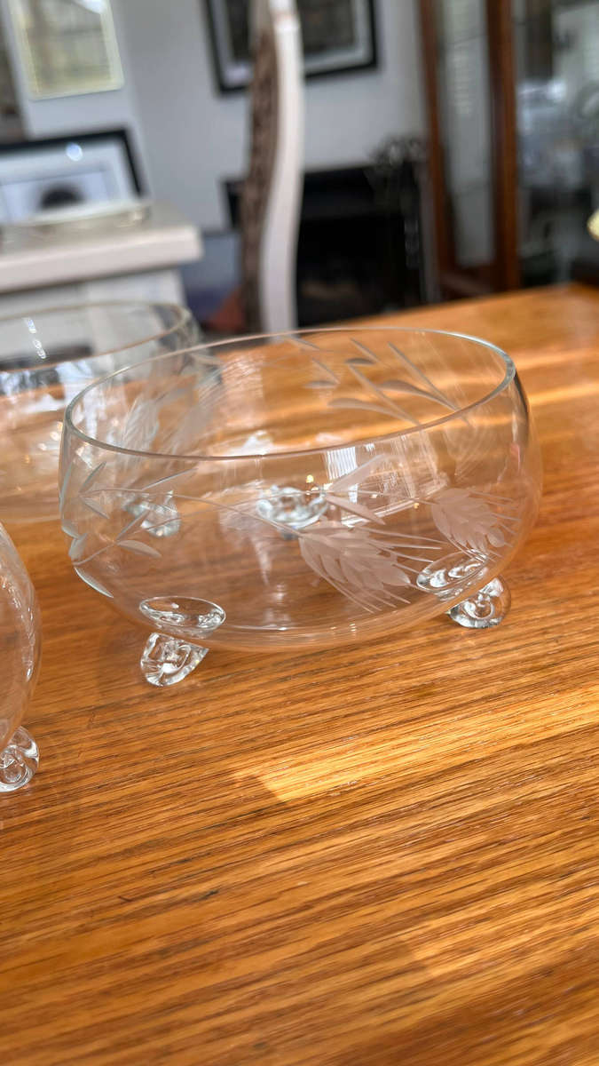Vintage Set of 4 Wheel-Etched Crystal Dessert Bowls  Elegant 3-Footed