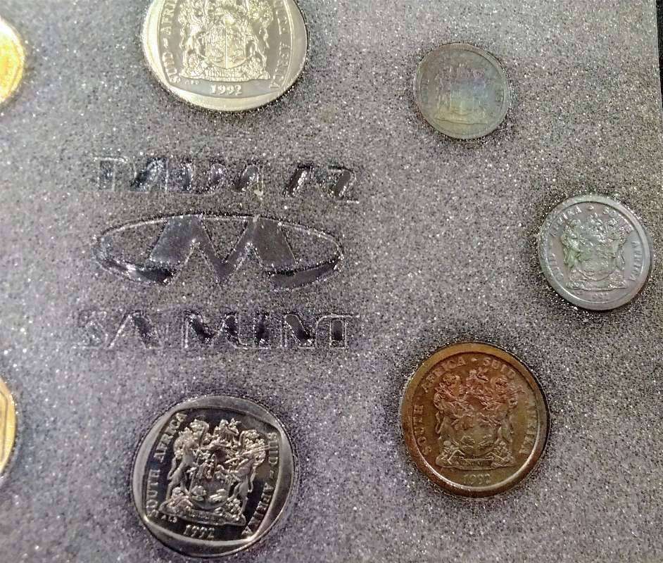 South African Mint 1992 uncirculated mint pack - RSA coins collection