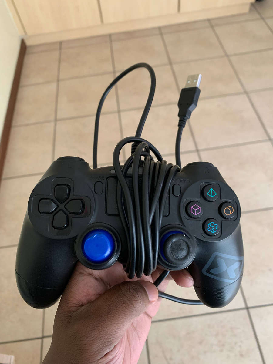PlayStation 4 (slim)