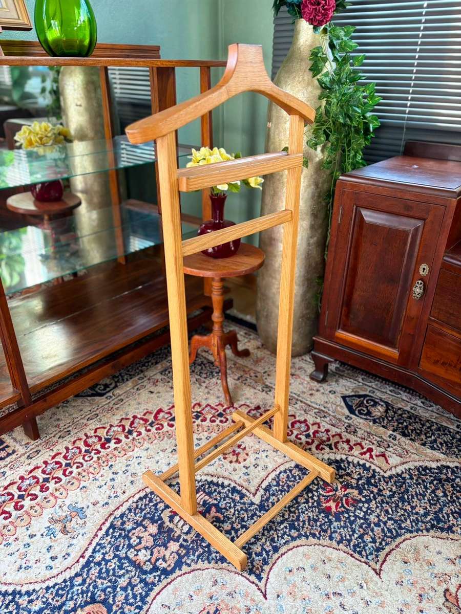 Vintage Wooden Gentlemans / Dumb Valet Stand