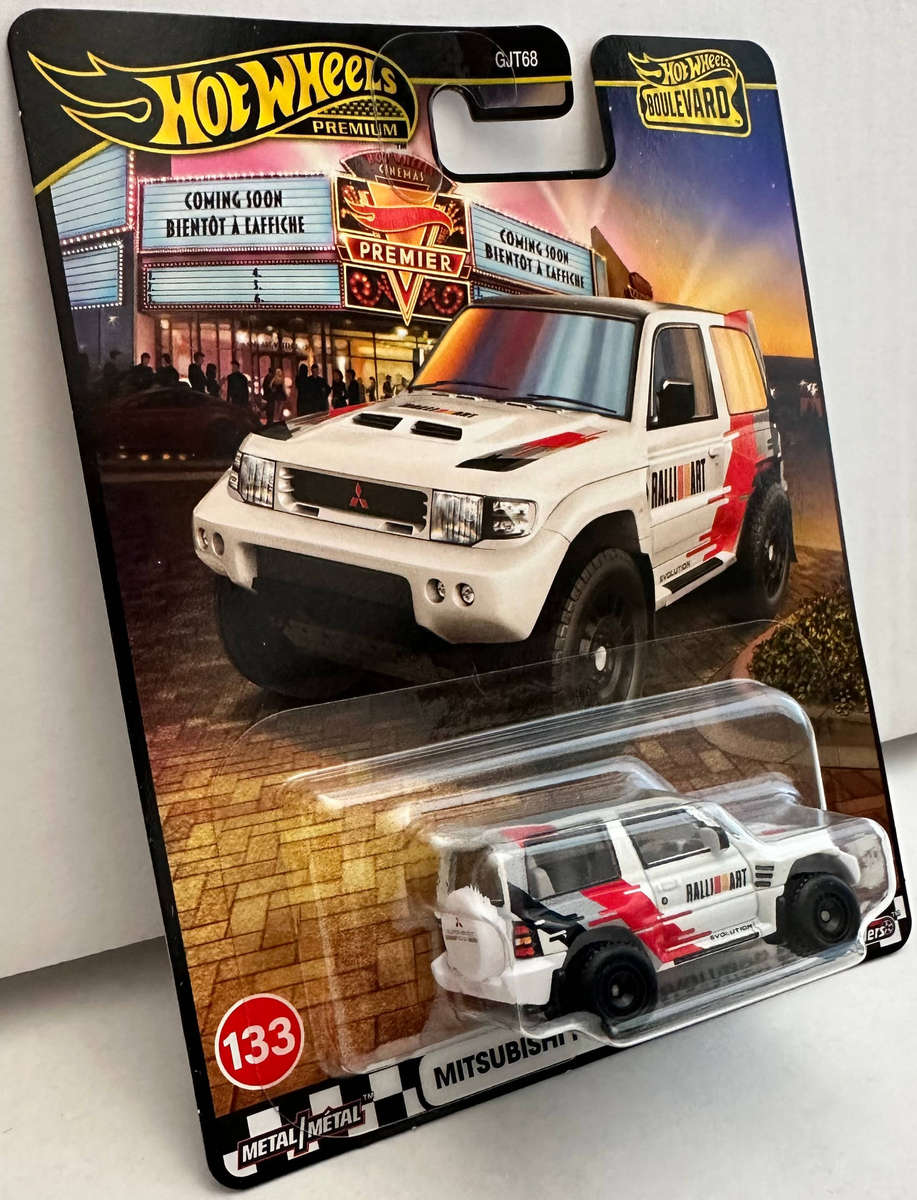 Hot Wheels Boulevard #133 - Mitsubishi Pajero Evolution - premium 1/64 scale model