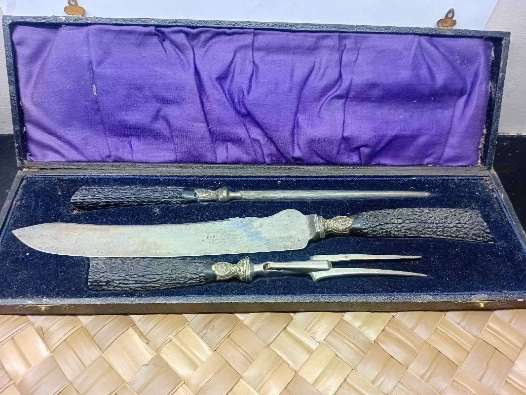 Thomas Bell & Co. carving set