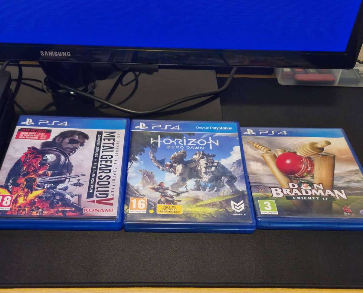 Playstation 4 Slim