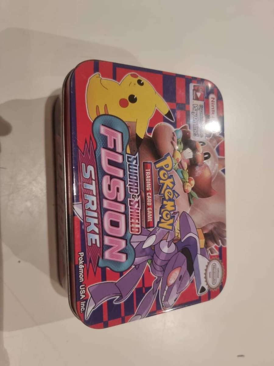 Pokémon Card Collection  Fusion Strike Tin + Assorted Cards