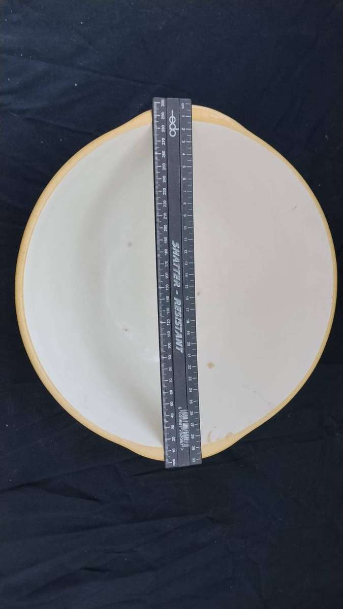 The GRIPSTAND Mixing Bowl