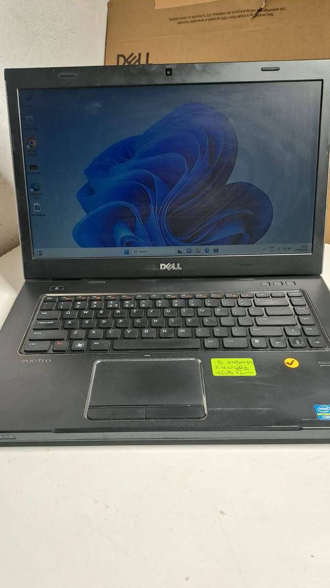 DELL VOSTRO 3550 Core i5 4GB RAM 300GB HDD Laptop