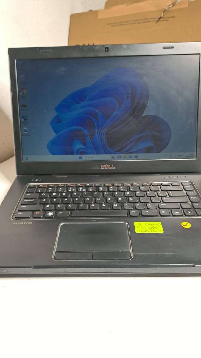 DELL VOSTRO 3550 Core i5 4GB RAM 300GB HDD Laptop