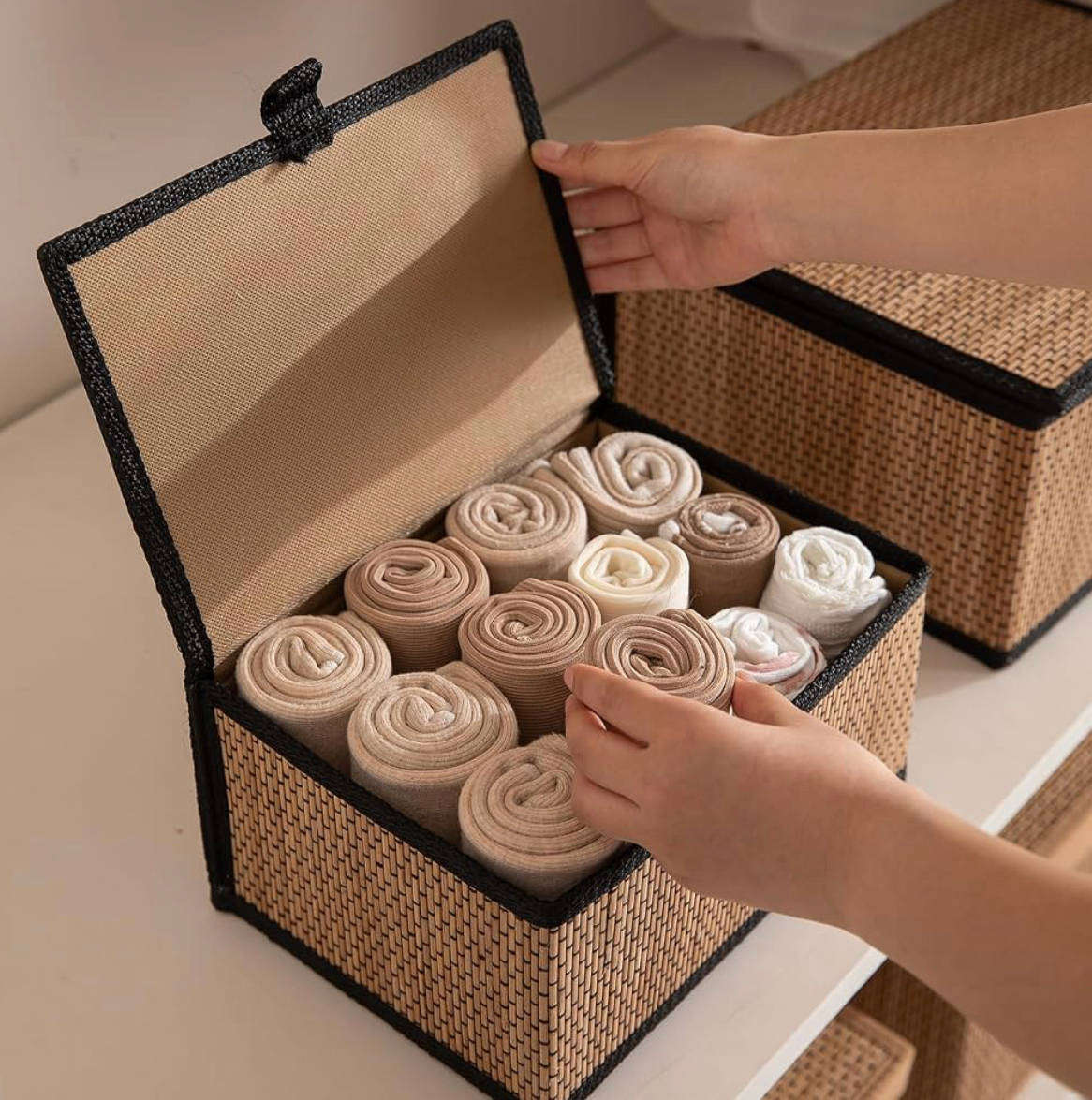 Set of 3 foldable woven storage boxes with lids - versatile home organisation