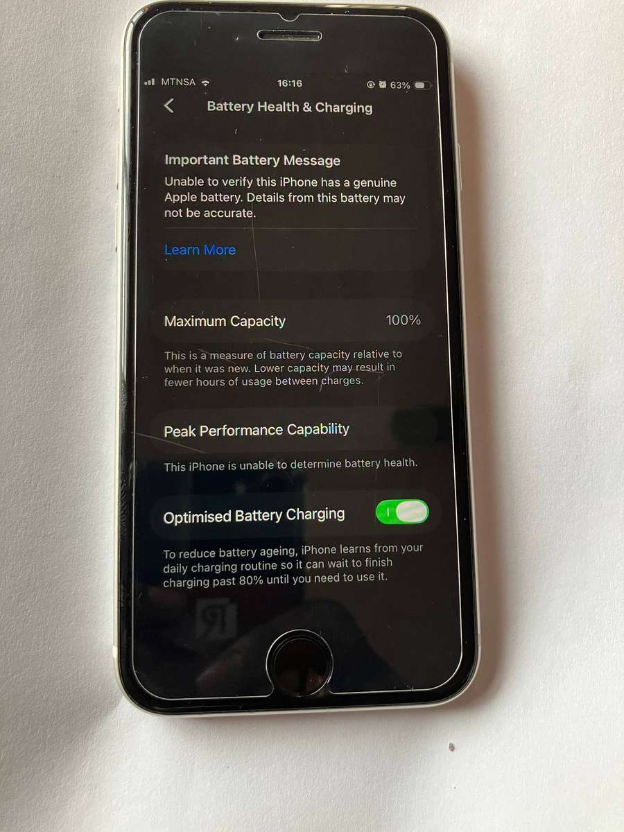 IPhone se3 64gb