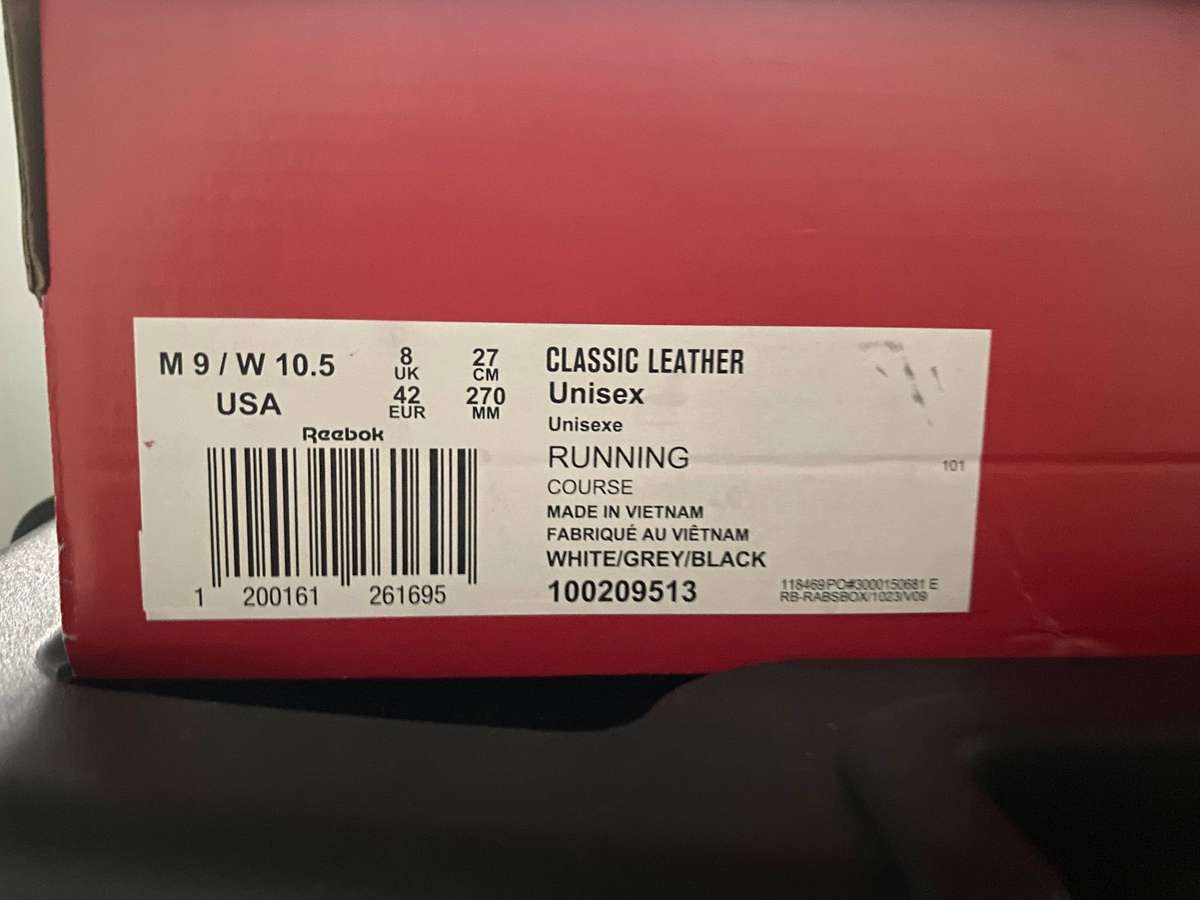 Reebok Classic Leather Shoe For Sale