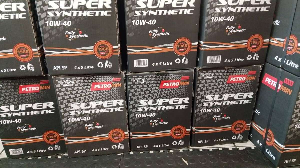 Brand New Petromin Fully Synthetic 10W-40 Engine Oil (5L)