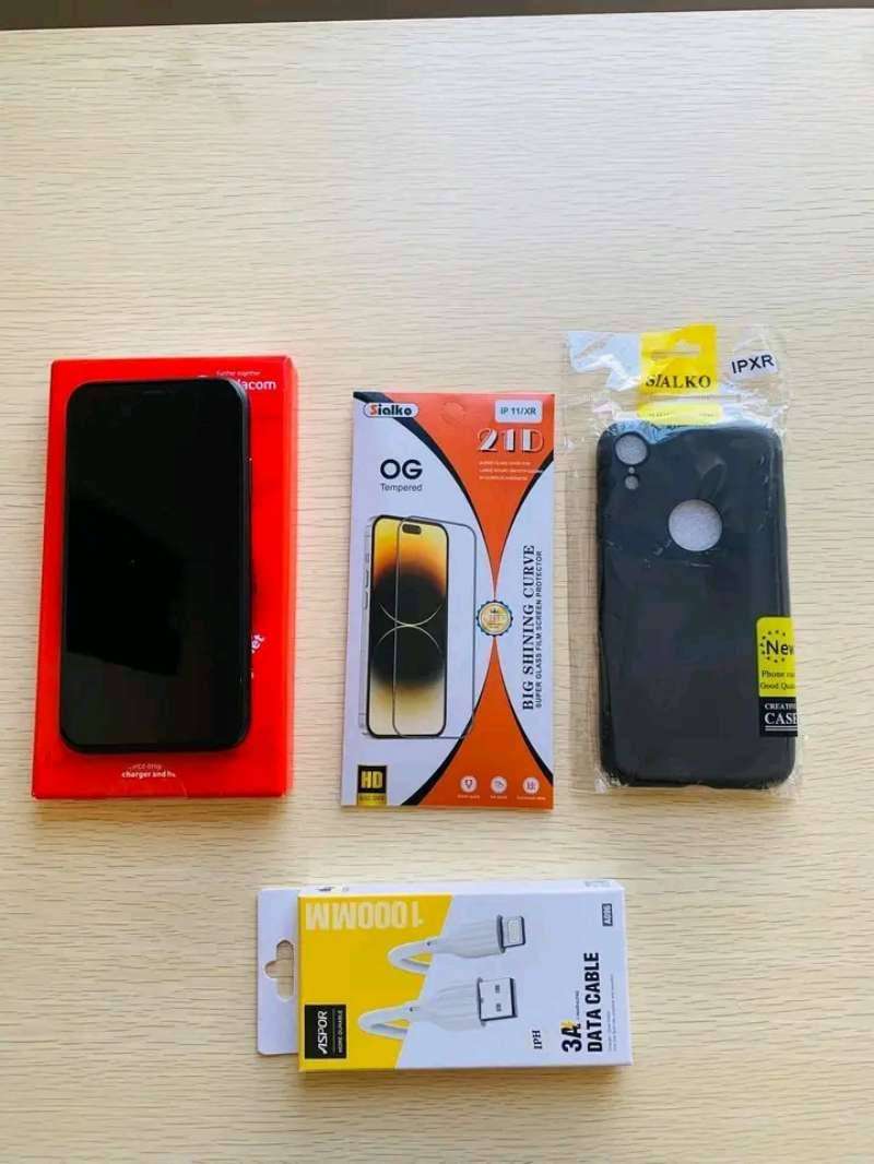 Apple iPhone XR 64GB - Black, White, Red, Blue, Yellow, Coral, or