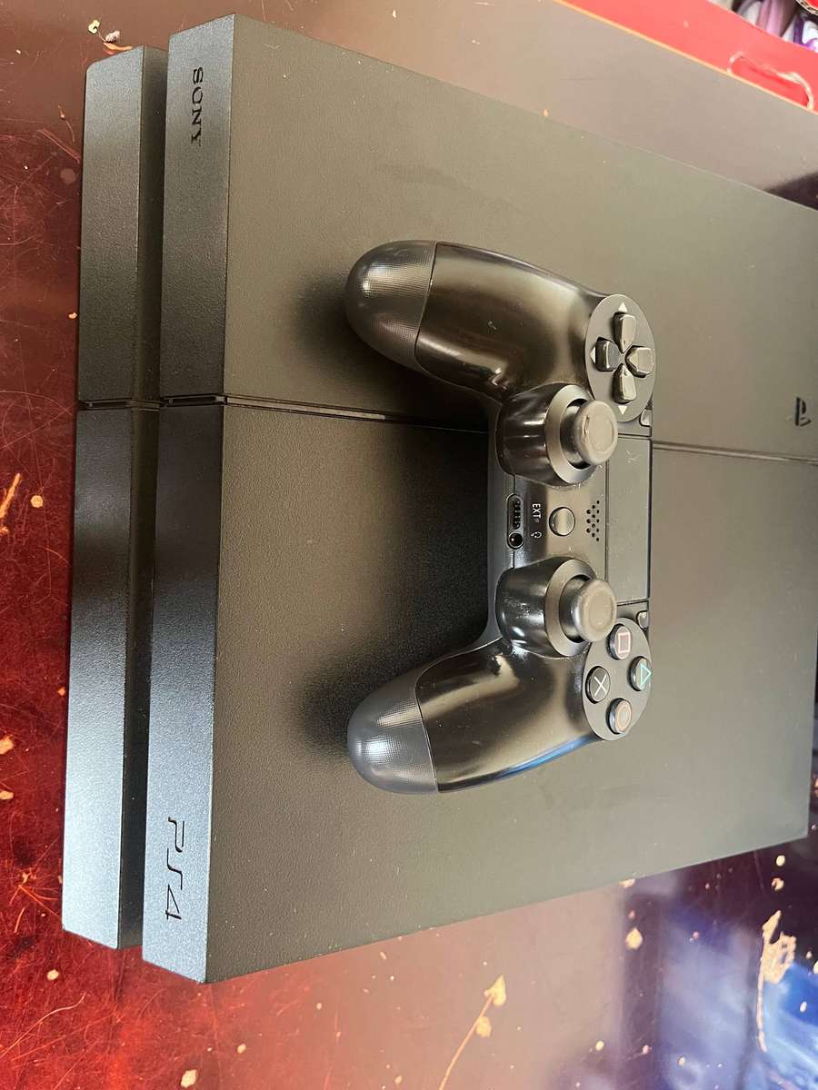 PlayStation 4 Console - Secondhand, Fully Functional