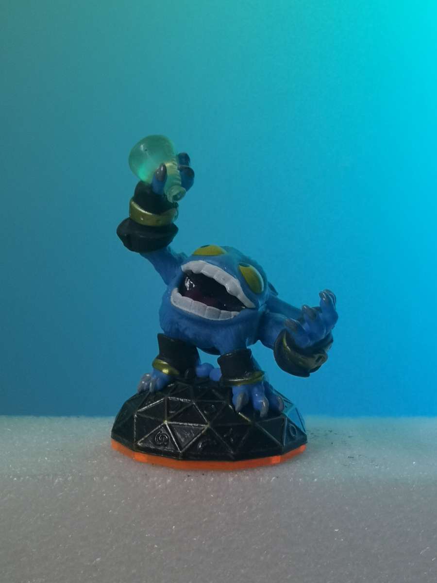 Skylanders Giants Pop Fizz figurine