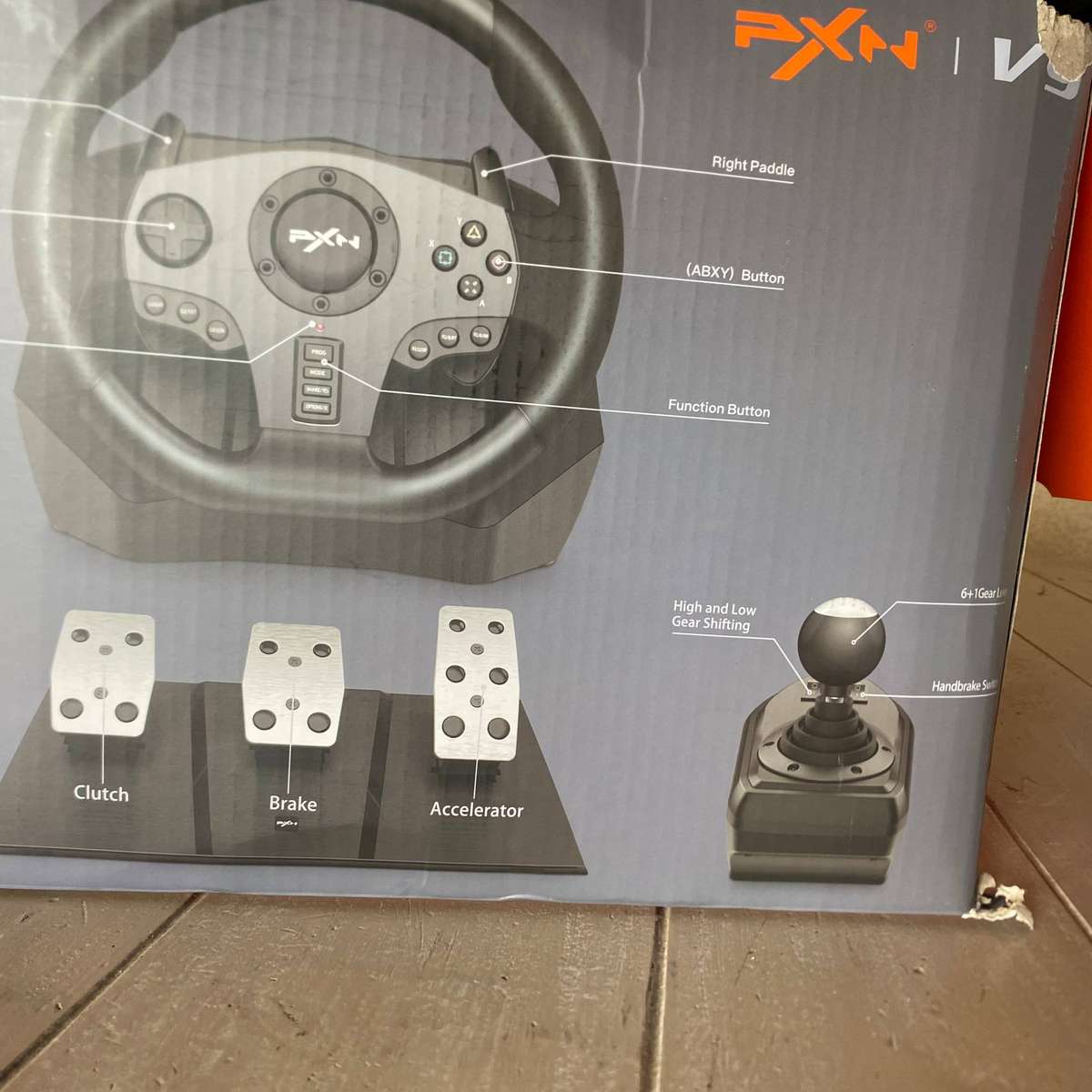À pxn v9 gaming steering wheel