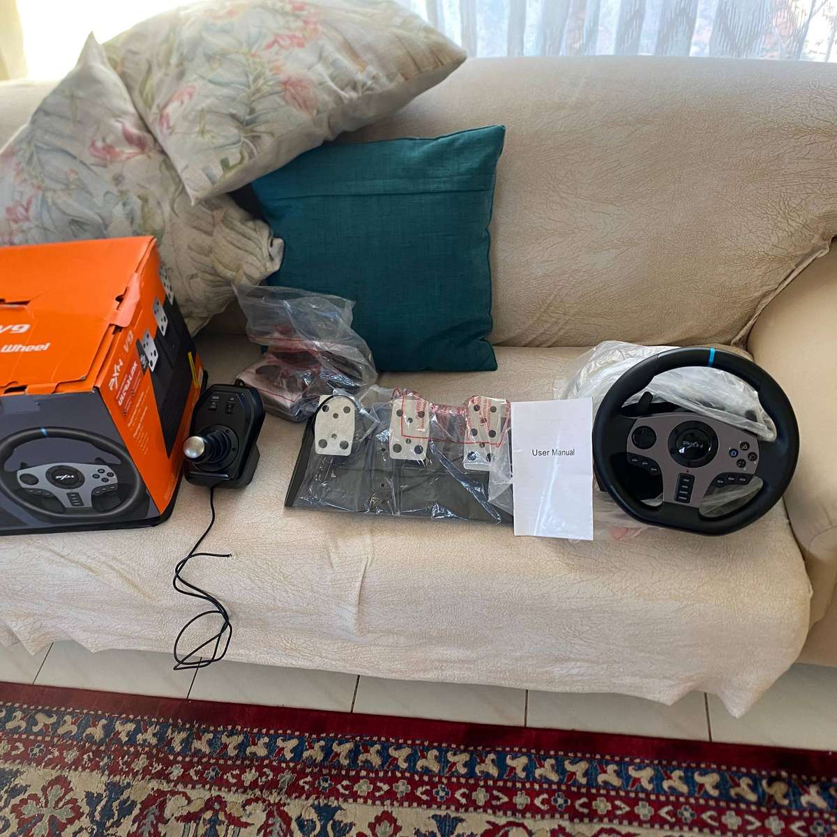 À pxn v9 gaming steering wheel