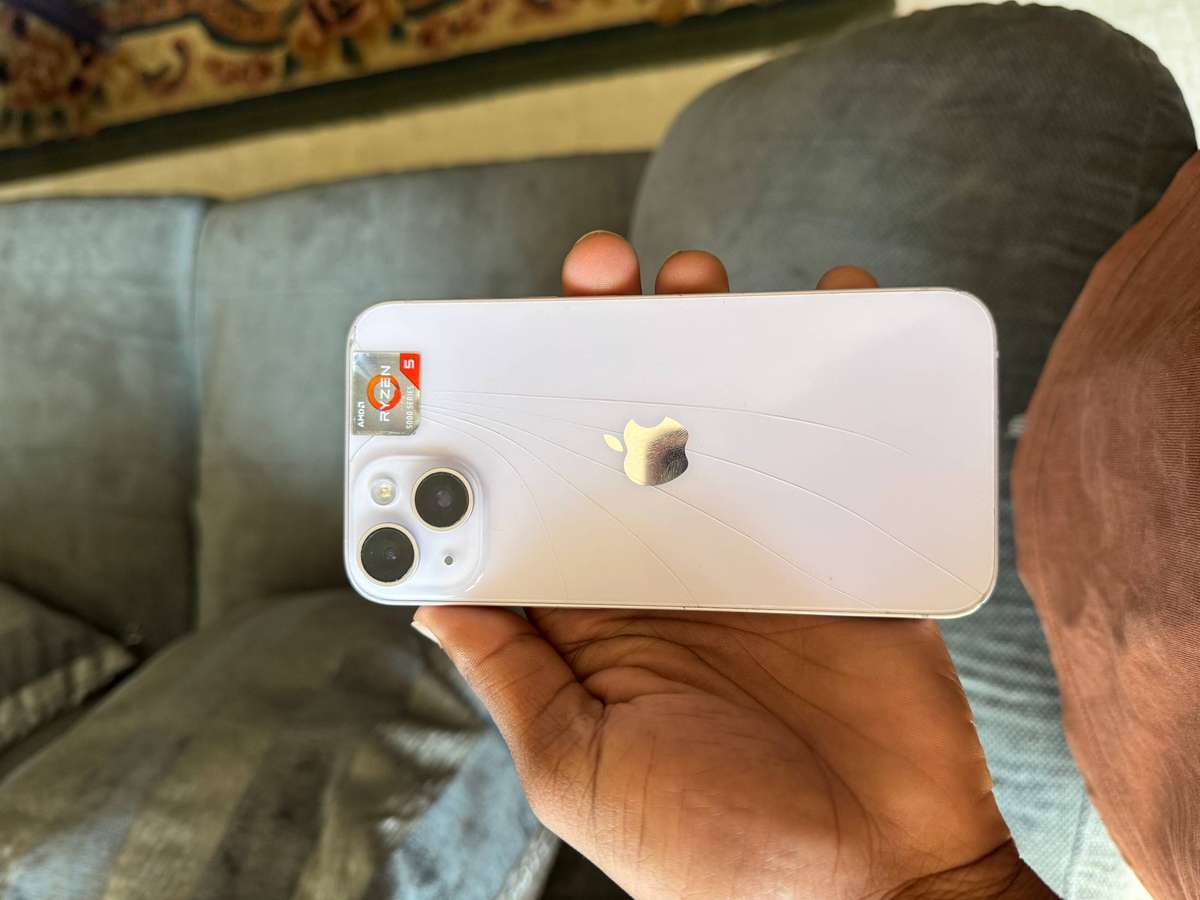 Apple iPhone 14 128GB Smartphone