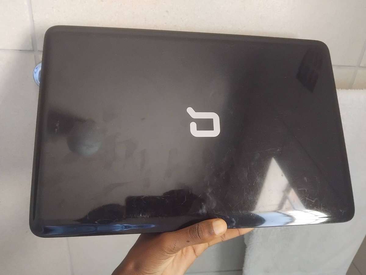 Compaq Presario CQ58 Laptop