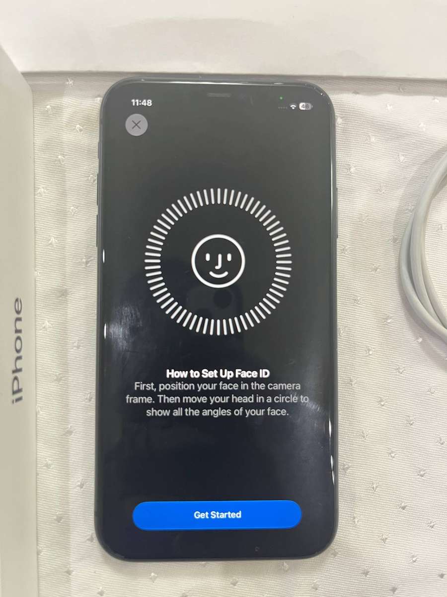 Apple iPhone 11 - 64GB[Black]