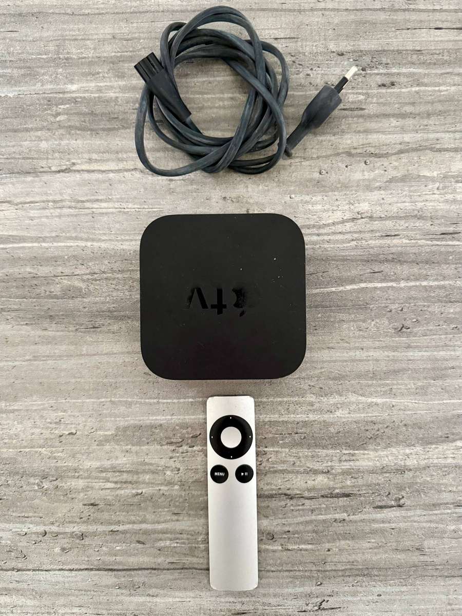 Apple TV Gen 3 Model A1469 with remote & power cord
