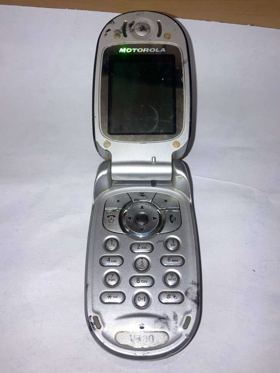 Motorola V300 Flip Phone - UNTESTED