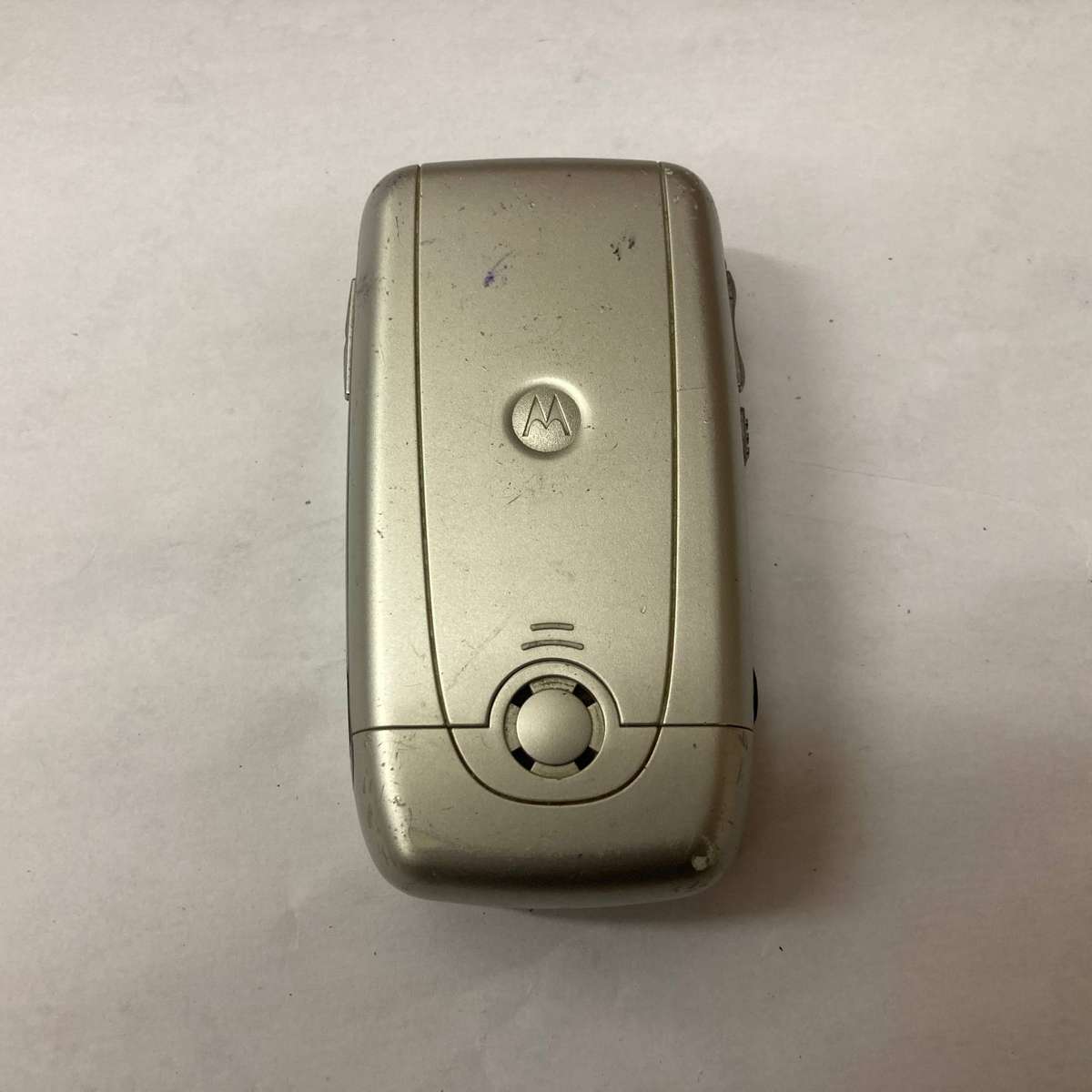Motorola V360v Flip Phone - UNTESTED