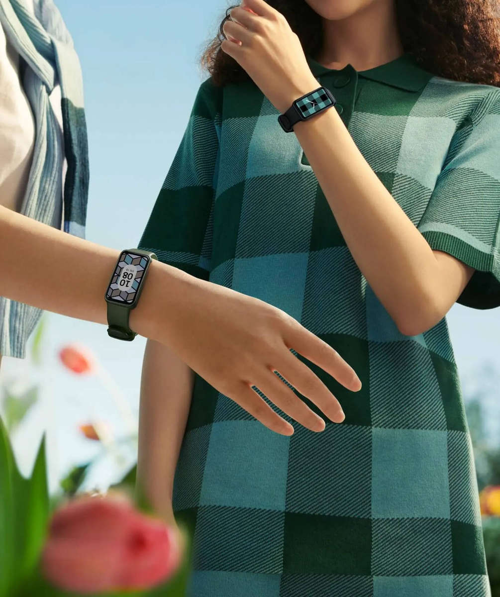 Huawei Band 8 Smartwatch - Midnight Black - BRAND NEW SEALED