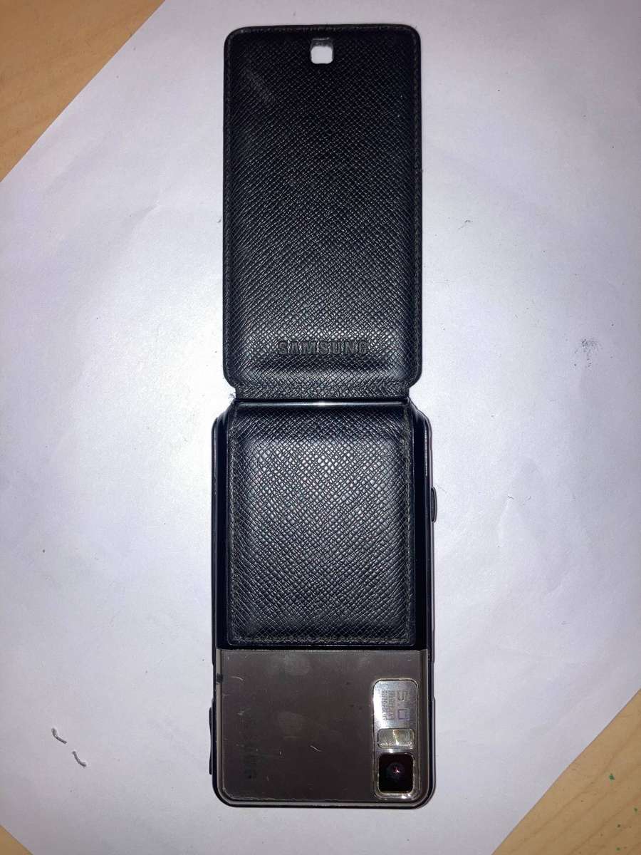 Samsung F480 - UNTESTED