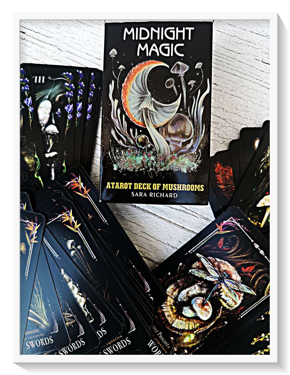A Tarot Deck of Mushrooms - Meticulous illustrations of All Mystical Mushrooms - Very Exotic Cards