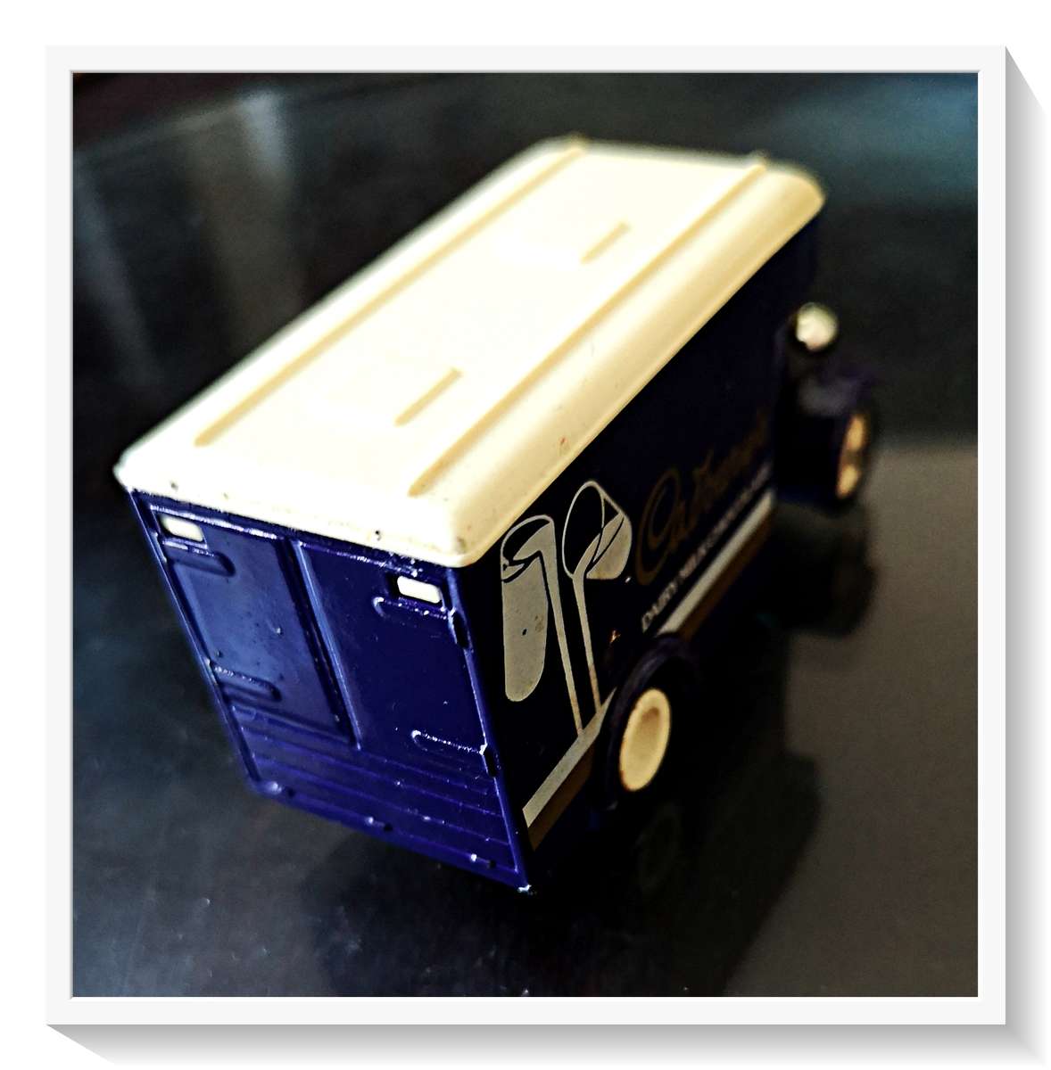 Cadbury Die Cast Truck - DAYS GONE By PLADO - 8cm by 3cm by 4cm - Made in England