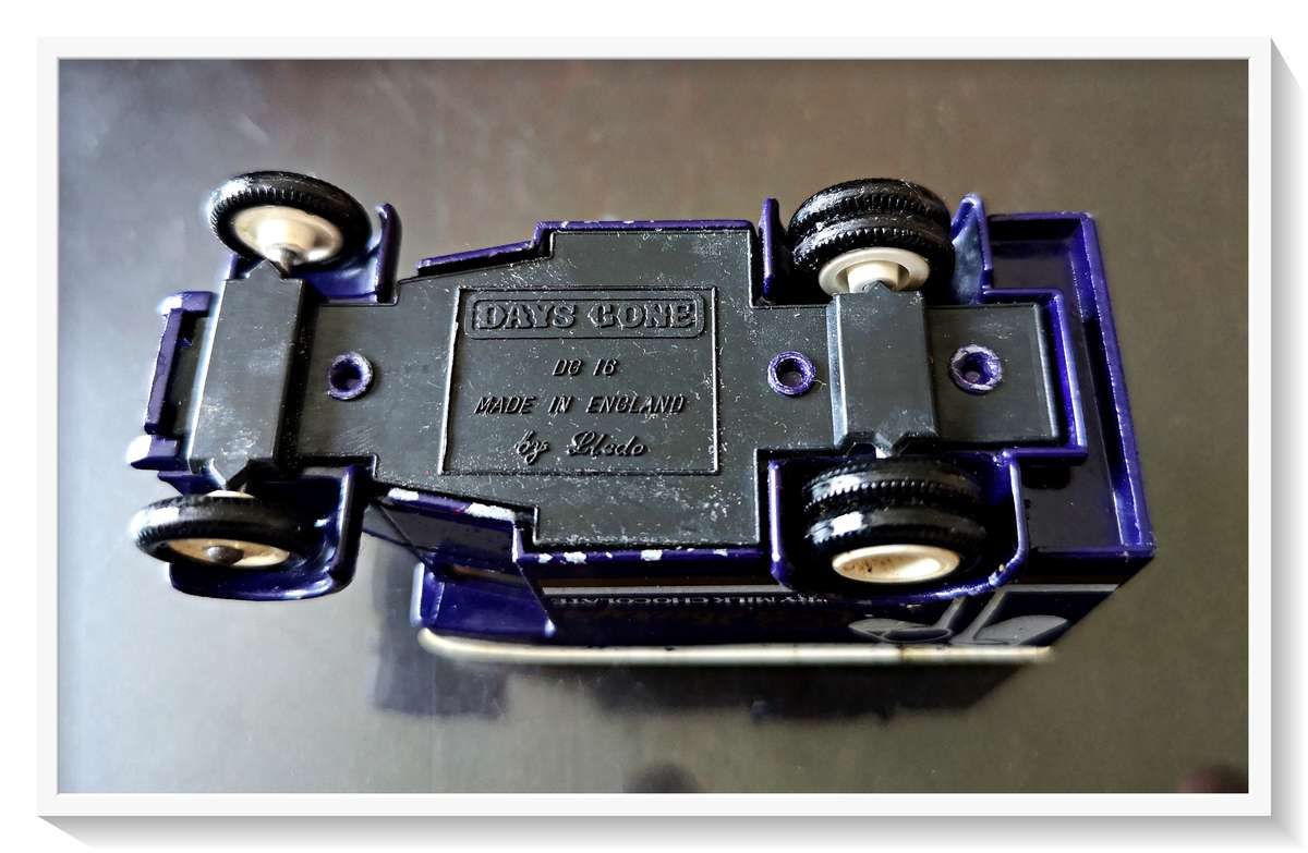 Cadbury Die Cast Truck - DAYS GONE By PLADO - 8cm by 3cm by 4cm - Made in England